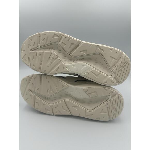 PUMA x Vogue TRC Mira Pristine Womens Size 8W | 387689 01 | New w/ Box - Picture 8 of 8